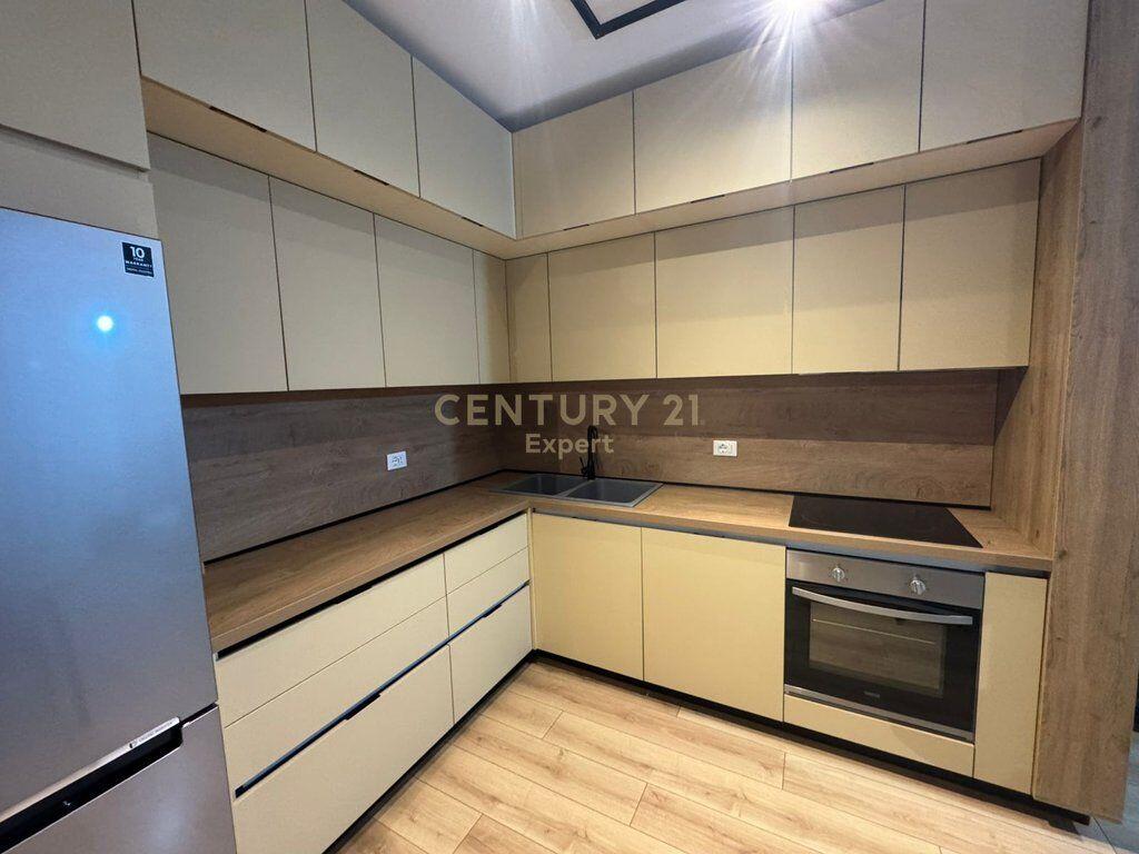 JEPET ME QIRA APARTAMENT 2+1+2 TEK FOLEJA E GJELBER