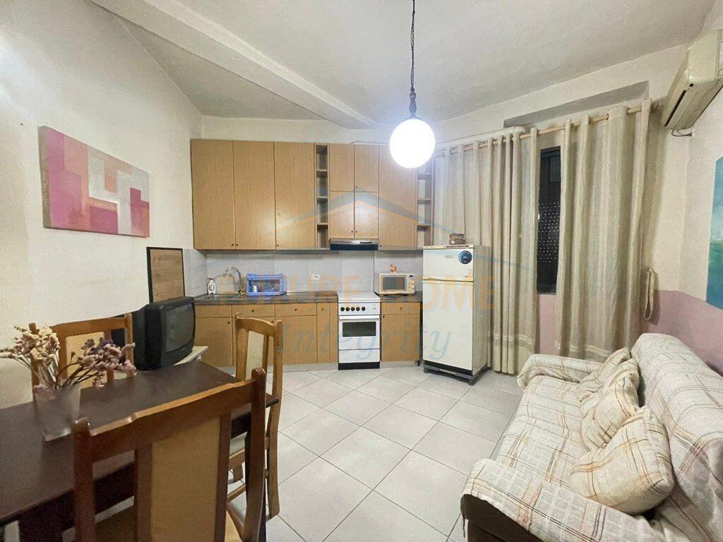 Rent, Apartment 1+1, Blloku, Tirana.