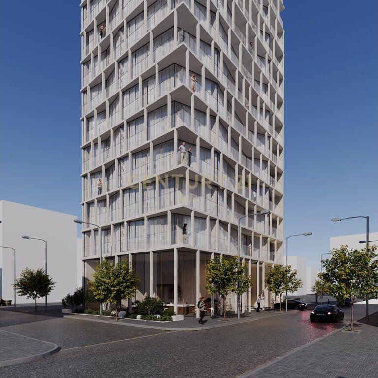 APARTAMENT 2+1+2 PER SHITJE TEK SHKOLLA E KUQE !