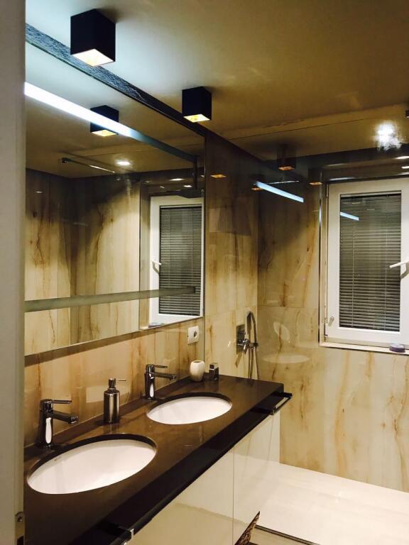 Apartment 2+1 for rent at 21 Dhjetori