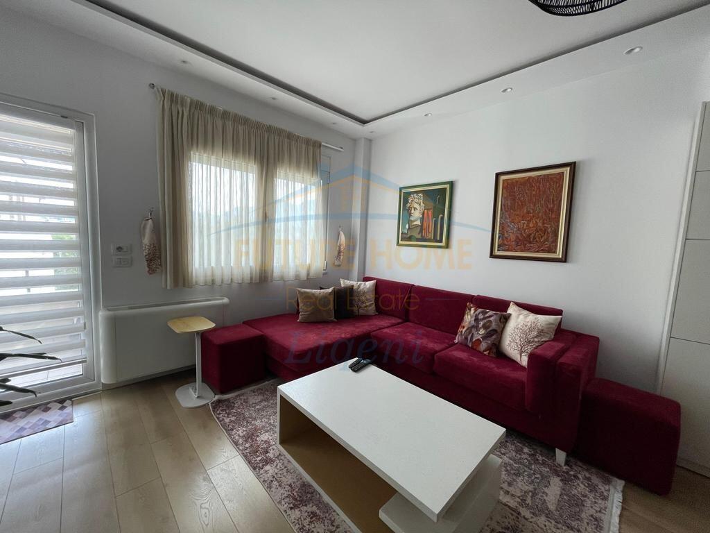 Qera, Apartament 2+1, Liqeni Thate, Tiranë.