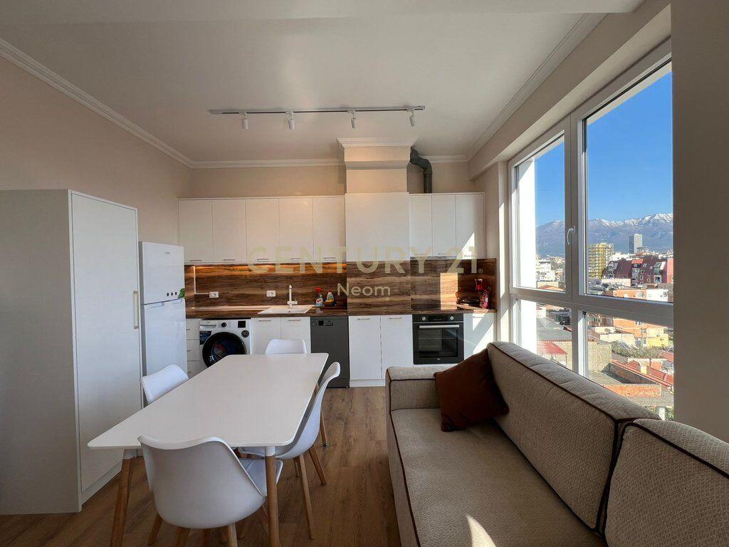 Jepet me qira apartament 1+1 – Komuna e Parisit!