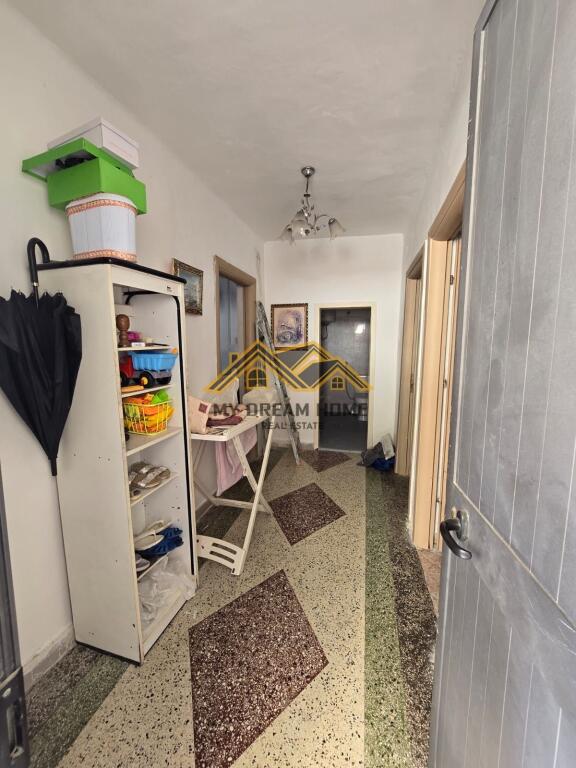 SHITET SHTEPI PRIVATE TEK GJYKATA ,DURRES !