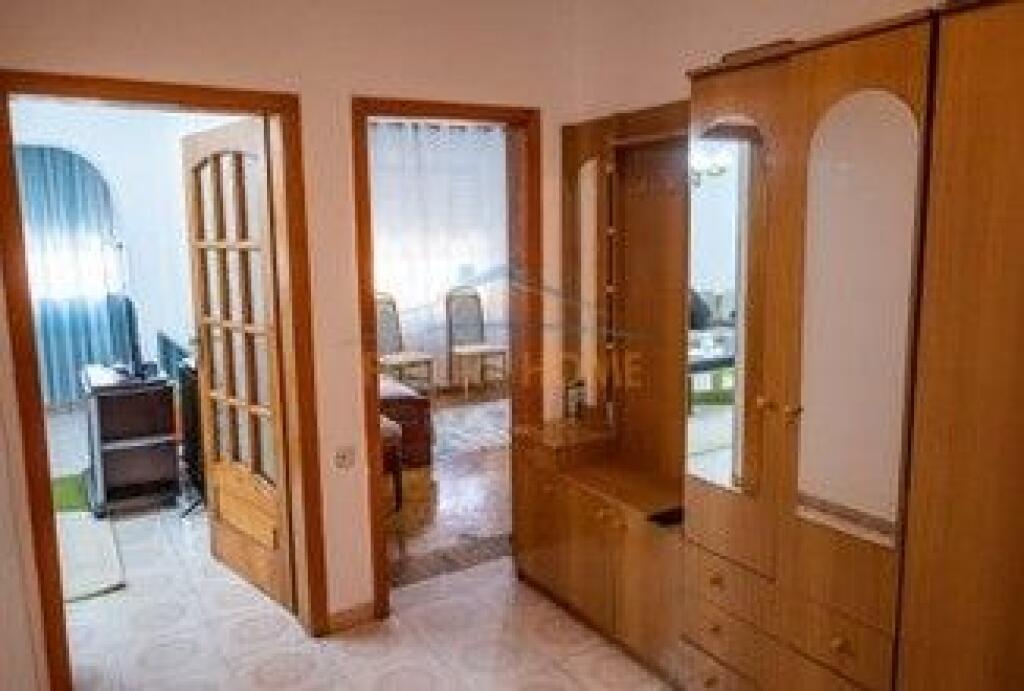 Affitto, Appartamento 3+1, Pazari i Ri, Tirana