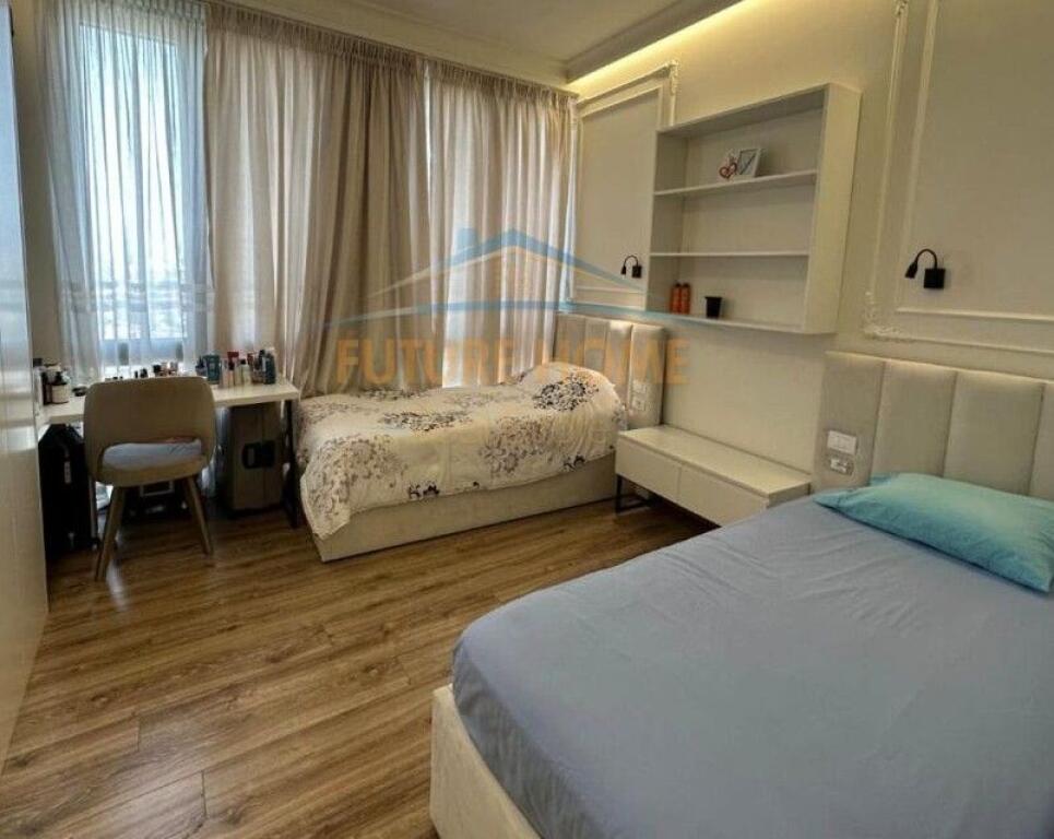 Affitto, Appartamento 2+1+parcheggio, Park Gate!