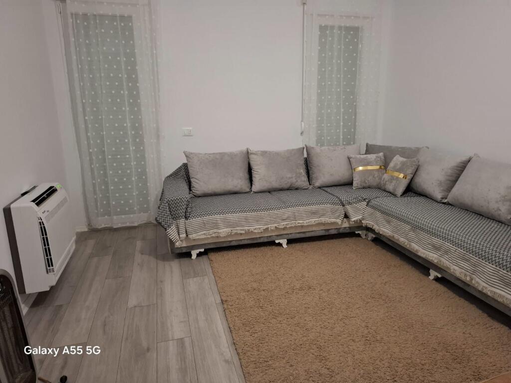 Univers city , 2+1+veranda for rent