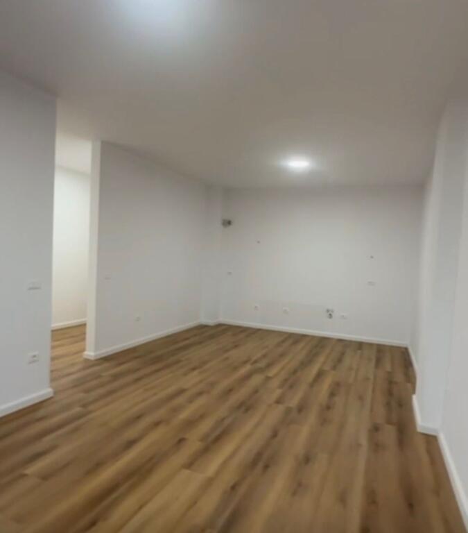 Apartament 3+1 per shitje ne Paskuqan!