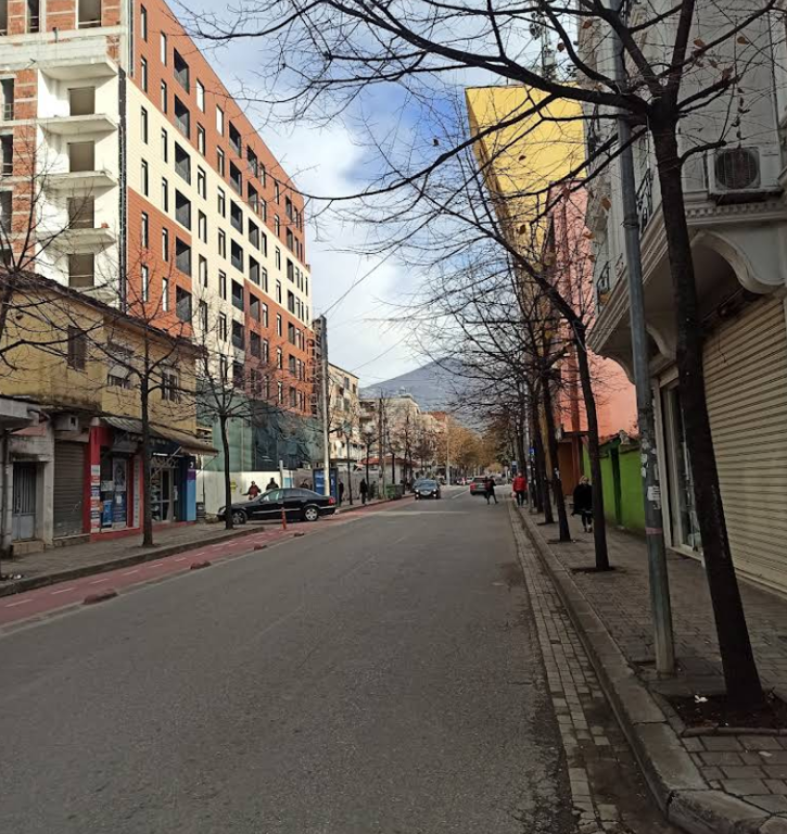 DYQAN OPEN SPACE – ME QERA