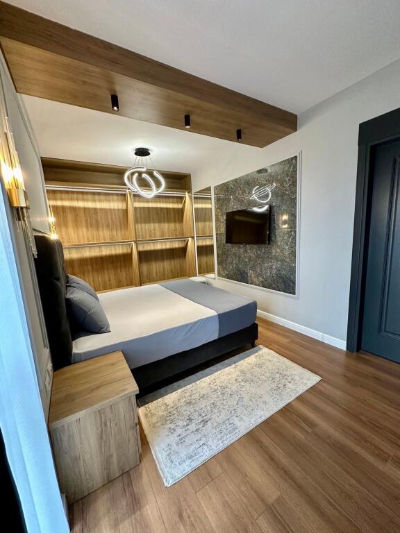 📣 SUPER RENT Luxury Apartment 3+1 With 2 Bathrooms And Parking Spot 📍Garden Building 🛣️ "Kavaja" Street ✨