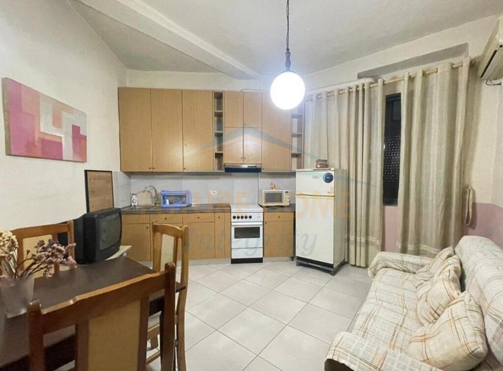 Rent, Apartment 1+1, Blloku, Tirana