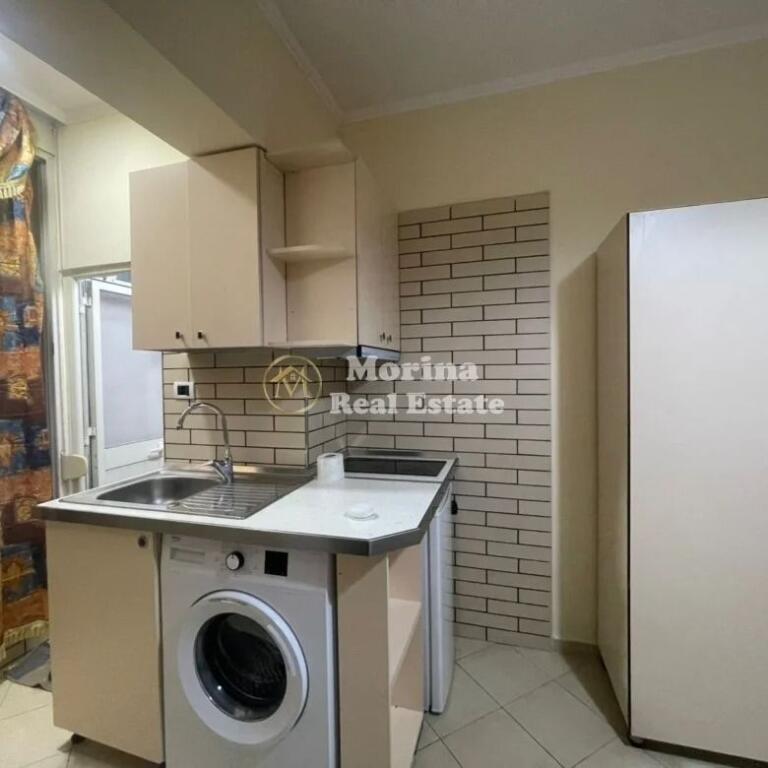 Rent | Studio apartment | 5 Maji | 340 €/month
