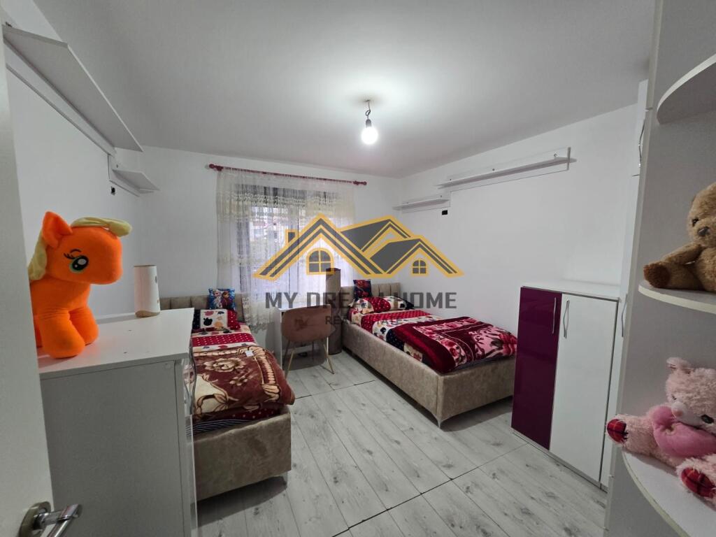 JEPET ME QERA APARTAMENT 2+1 TEK PALLATI I SPORTIT