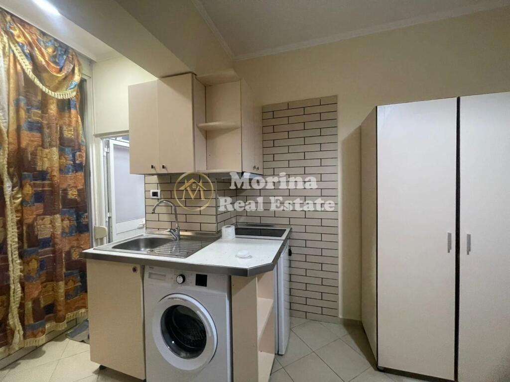Rent | Studio apartment | 5 Maji | 340 €/month