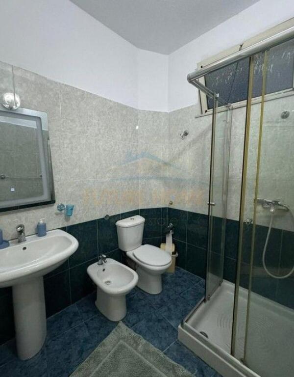 Qera, Apartament 1+1 , Rruga e Barrikadave, Tirane