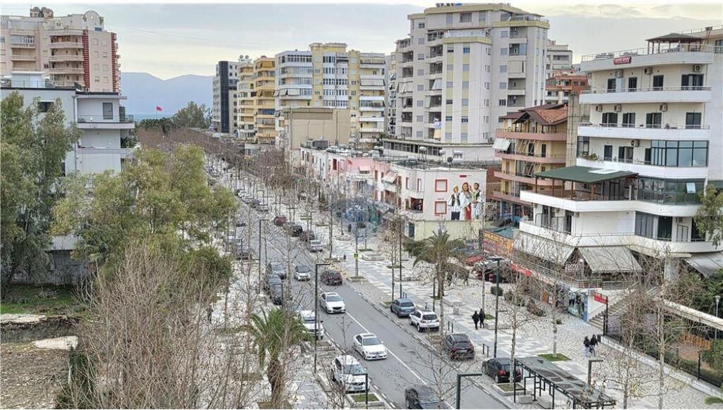 ✨ Apartament 2+1+2 për Shitje – Bulevardi “Ismail Qemali”, Vlorë
