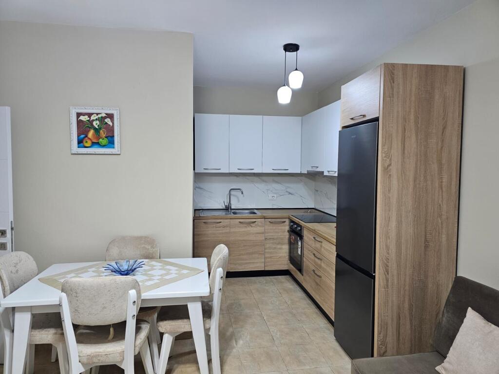 🏢Kodra e Diellit, Rruga Rreli apartment for rent, 1+1, furnished. 50,000 Leke