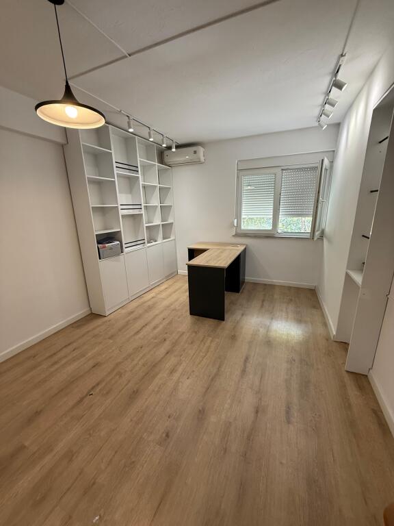 📌 IN AFFITTO – 📍UFFICIO PRESSO L'EX ESPOSIZIONE🔹 Prezzo: 330€ al mese