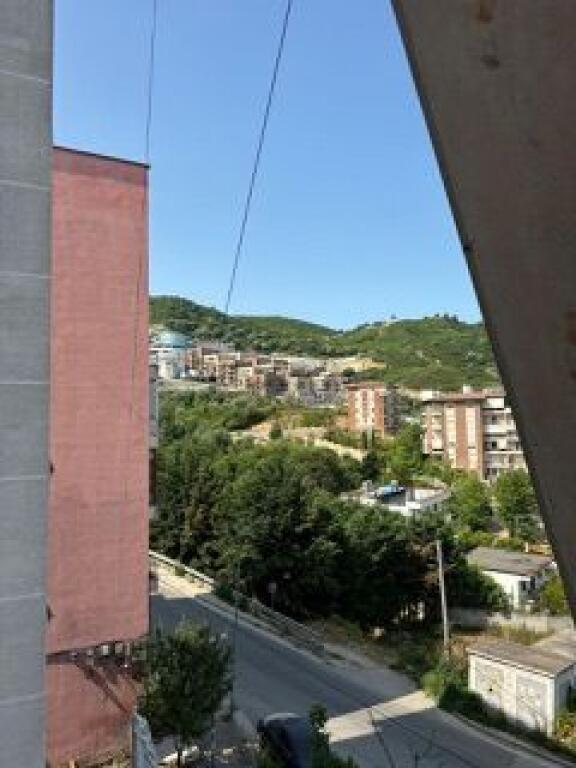 Apartament 2+1 I mobiluar Te Kodra diellit 500€