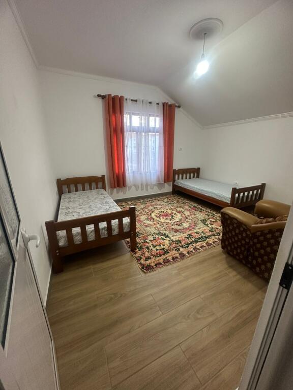 APARTAMENT 2+1. 350 EURO.ALI DEM