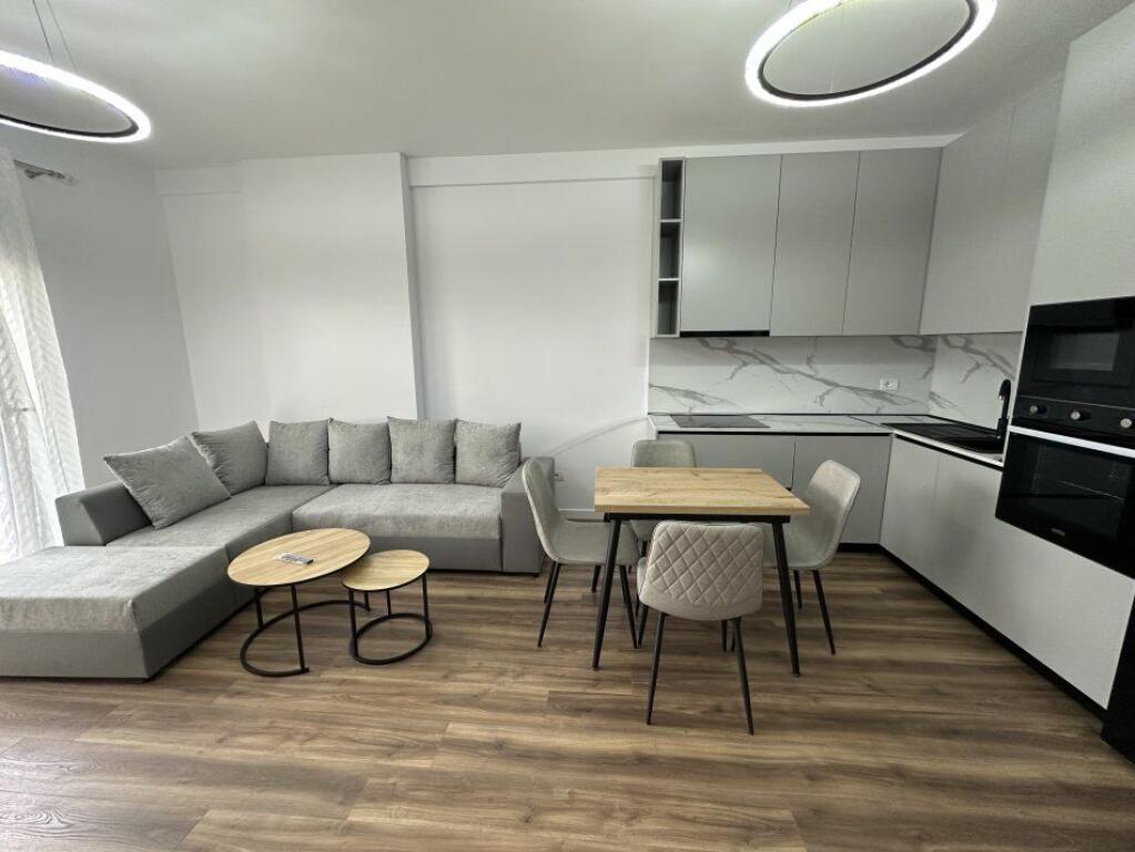 Apartment 2+1 for rent Fresku 450 Euro