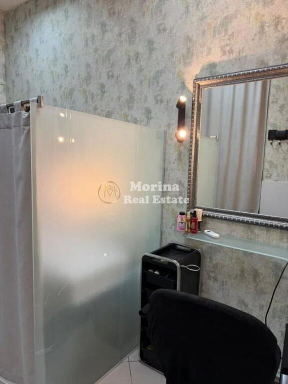 Rent | Business Premises | Kavaja Street | 300 €/month