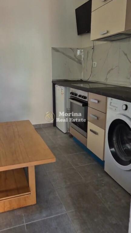 Qera, Garsoniere, Porcelan , 200 euro/muaj