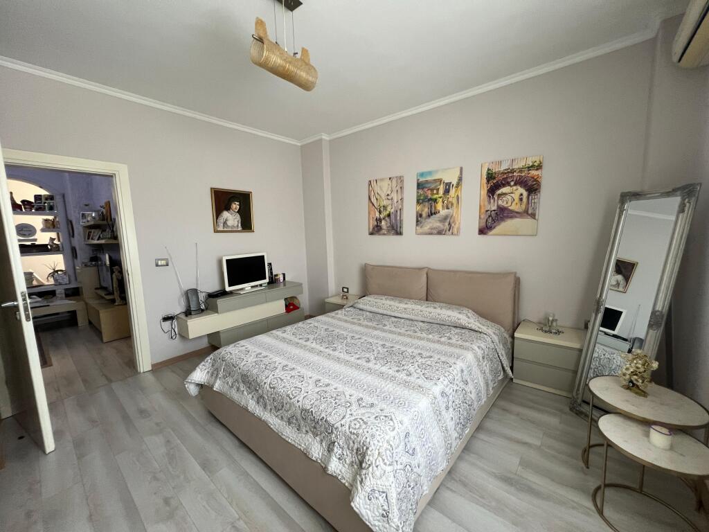 Apartament 2+1, Don Bosko!