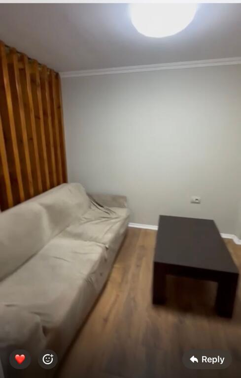 2+1,i mobiluar te instituti i higjenes,rruge elbasani,500 euro