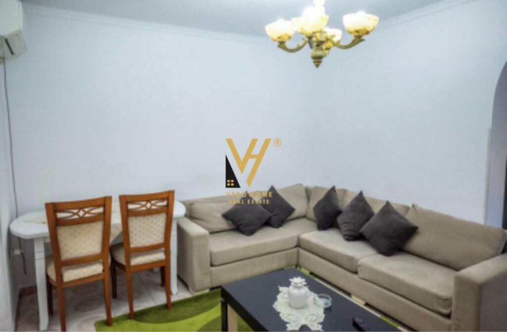 JEPET APARTAMENT 3+1 ME QIRA TE PAZARI I RI 750 EURO