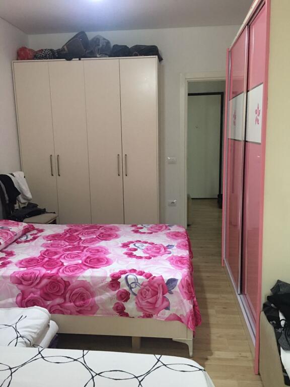 Jepet Me Qera Apartament 2+1+2 Tualete +1 Ballkon