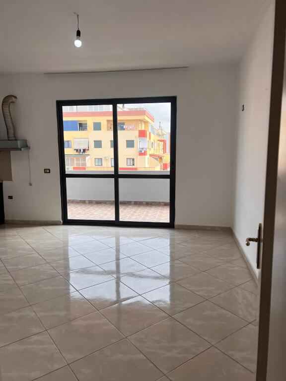 In Affitto Appartamento 2+1+2 Bagni + 1 Balcone