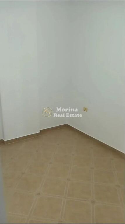 Affitto | Appartamento 2 + 1 | Via 5 Maggio | 400 €/mese