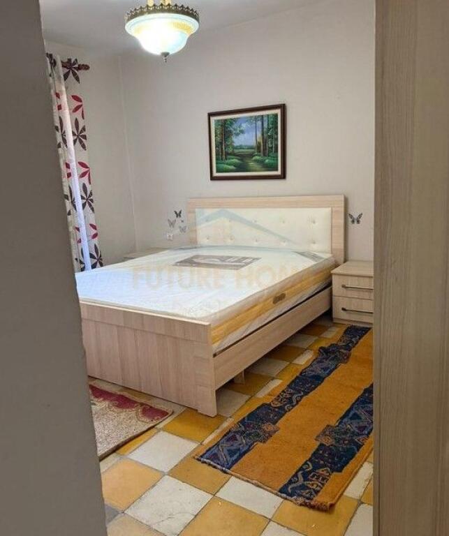 Rent, Apartment 1+1 , Porcelan