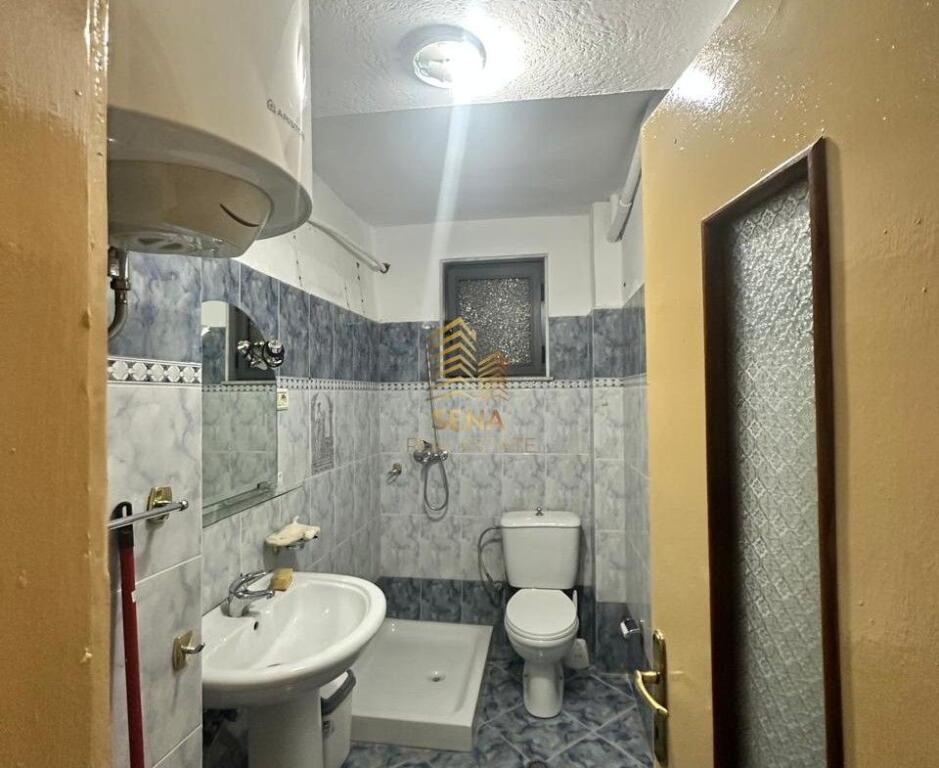 Qira, Apartament, 1+1,Qender,450 Euro/Muaj