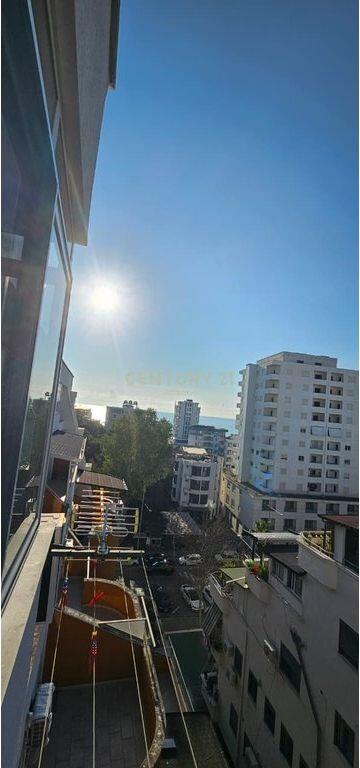 APPARTAMENTO 2+1 IN AFFITTO IN SPIAGGIA, DURAZZO - 600€\MESE