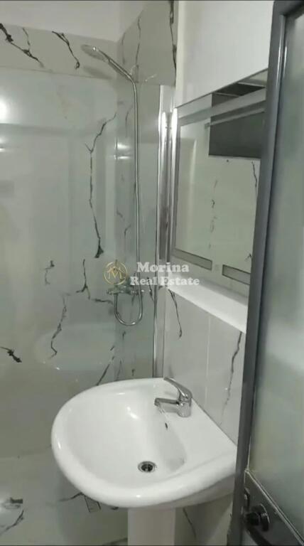 Affitto | Appartamento 2 + 1 | Via 5 Maggio | 400 €/mese