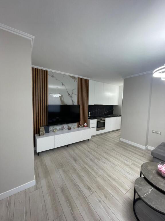 🏠FOR RENT Apartment 1+1 📍Kosovareve Street 🏢4th floor, with elevator 📐Area: 75m2 💶900€/Month