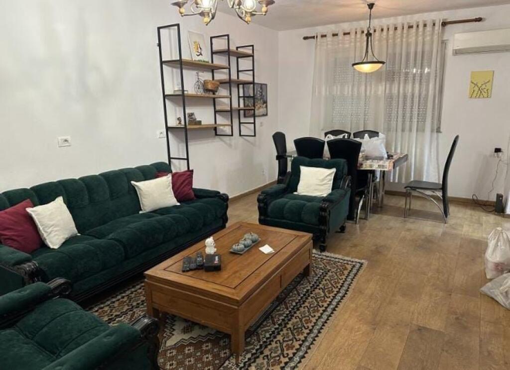 Super appartamento 1+1 in affitto Pazari Ri