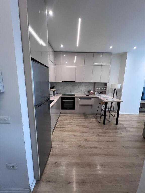 APPARTAMENTO 1+1 IN AFFITTO| MYSLYM SHYRI- vicino a Rruga e Kavajës