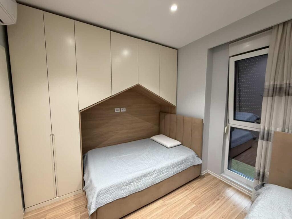 Apartament 2+1 me qera