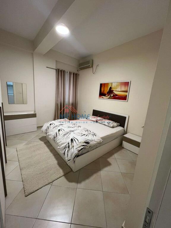 Apartament 1+1 me Qera Te Fresku Tirane