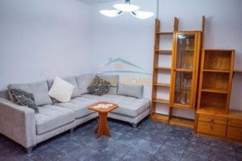 Qera , Apartament 2+1 , Pazari i Ri, Tirane