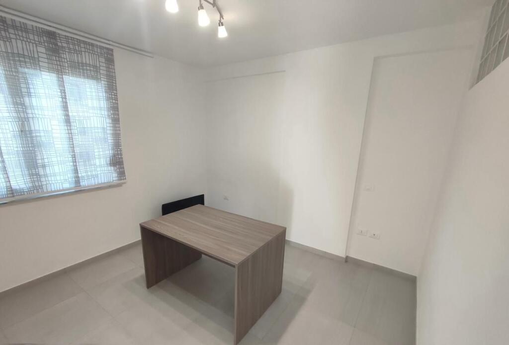 🏡 Jepet me qira apartament – Myslym Shyri