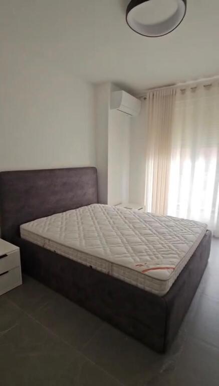 Qera, Apartament 1+1  ish-tregu elektrik