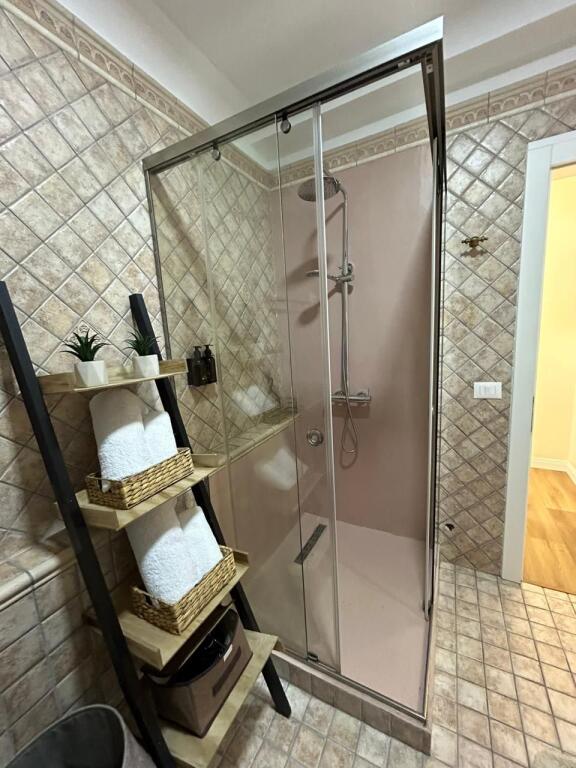 Apartament me qera - Rruga e Elbasanit