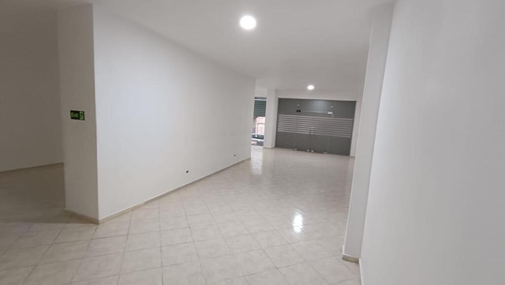 LOCALE COMMERCIALE IN AFFITTO A KAZAZI !