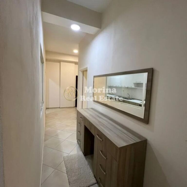 Affitto | Appartamento 1 + 1 | Fresk | 400 €/mese