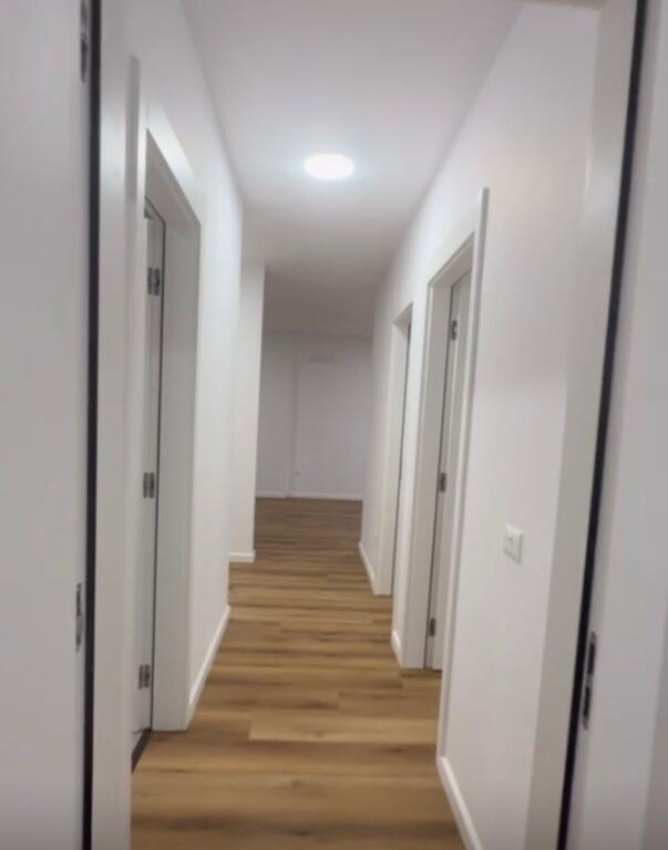 Apartament 3+1 per shitje ne Paskuqan!