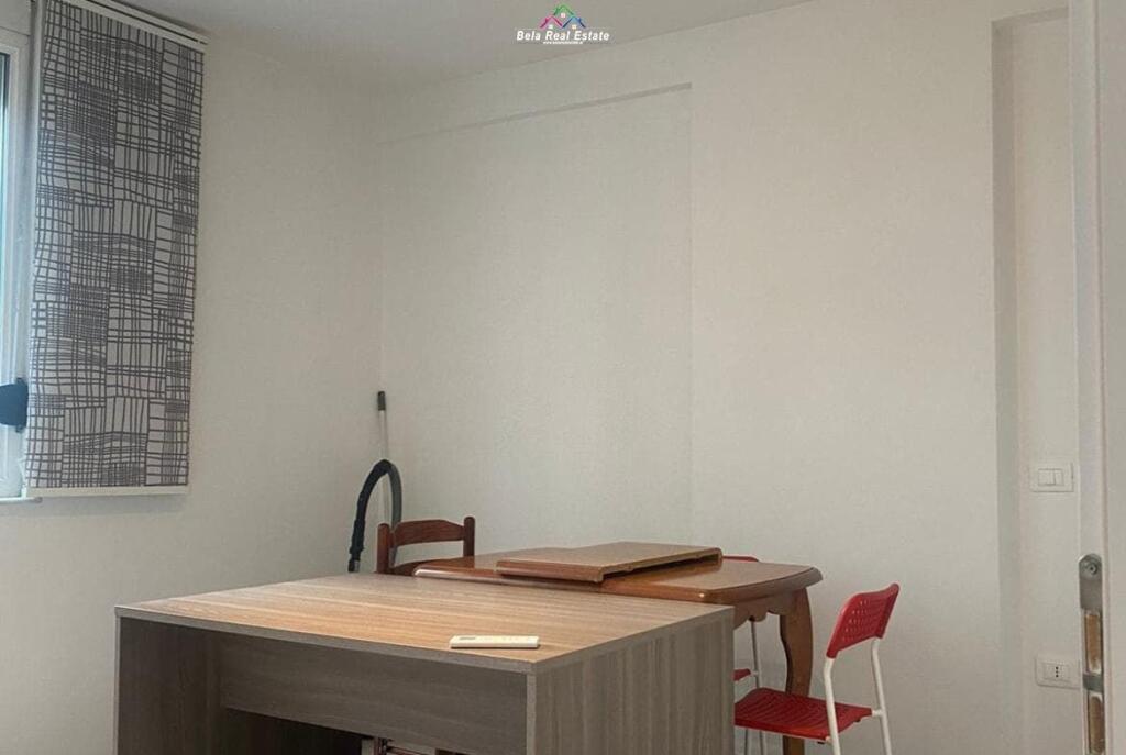 Zyre Me Qera 2+1 tek Myslym Shyri (ID BZ2527) Tirane