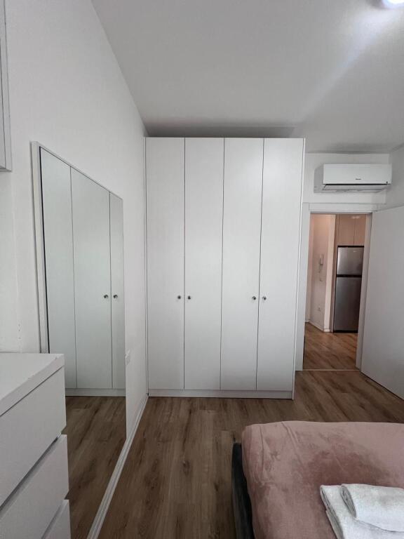 APPARTAMENTO 1+1 IN AFFITTO| MYSLYM SHYRI- vicino a Rruga e Kavajës